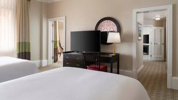 Historic Garden Junior Suite