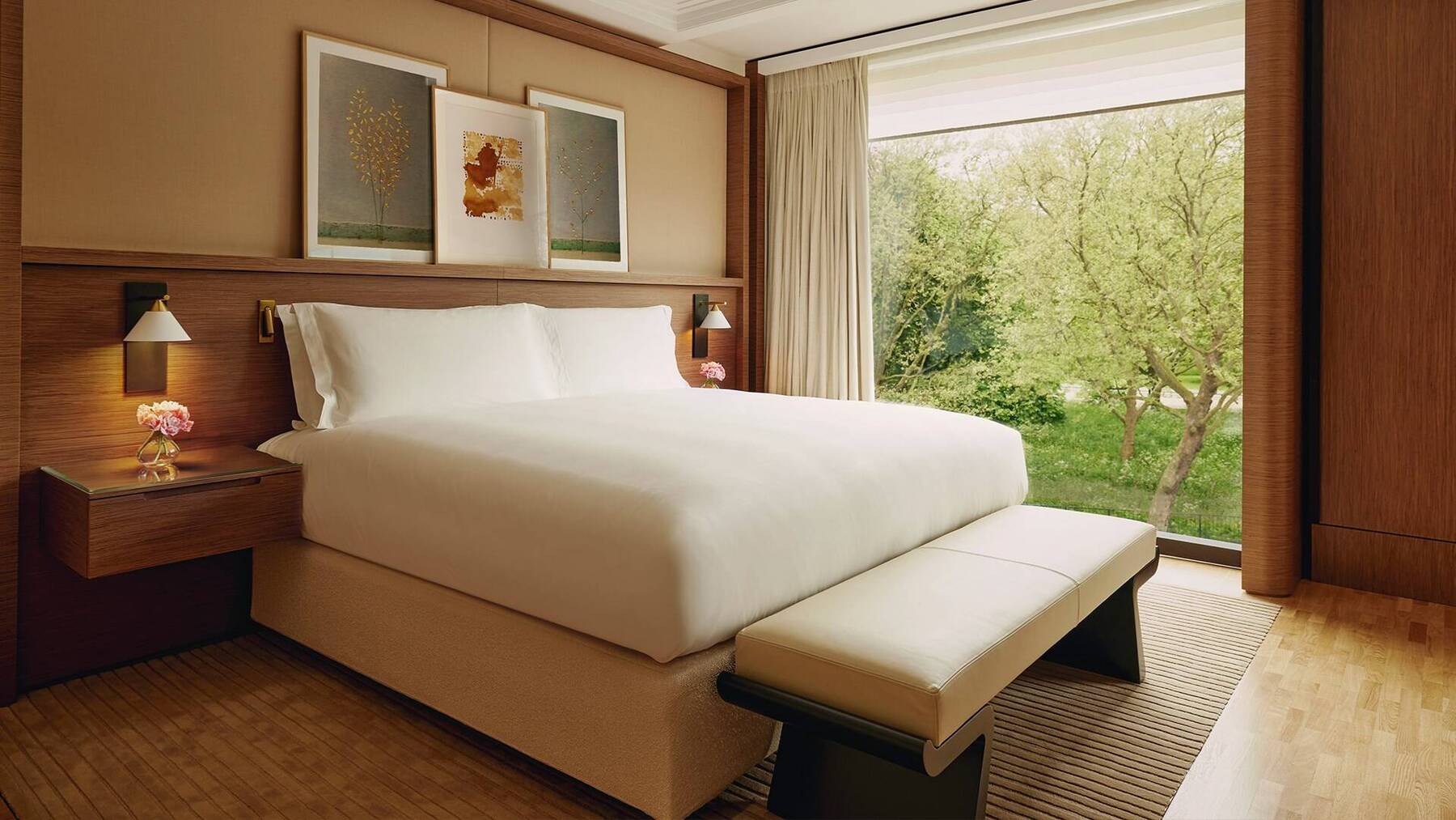 DELUXE PARK JUNIOR SUITE