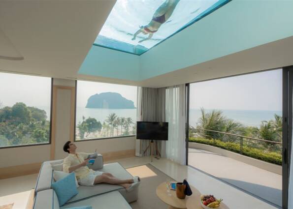Crystal Sea View Penthouse