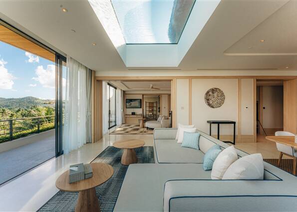 Crystal Sea View Penthouse