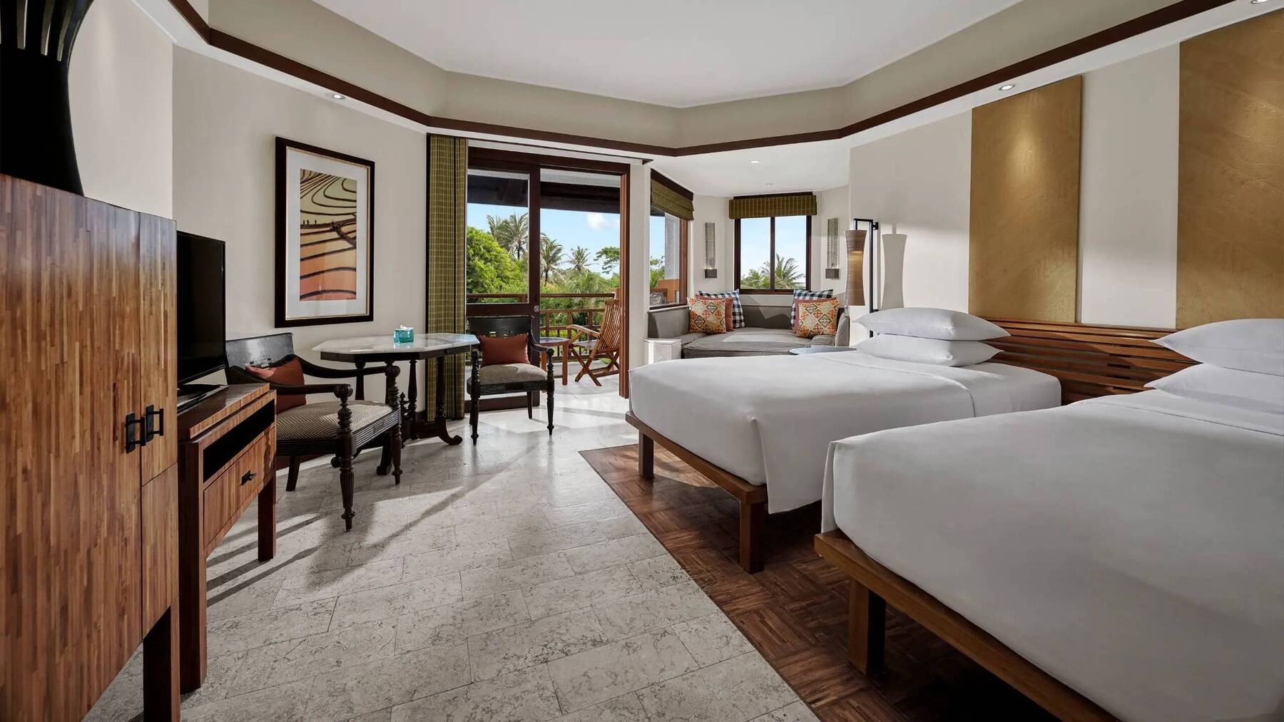 Twin Beds Garden View
