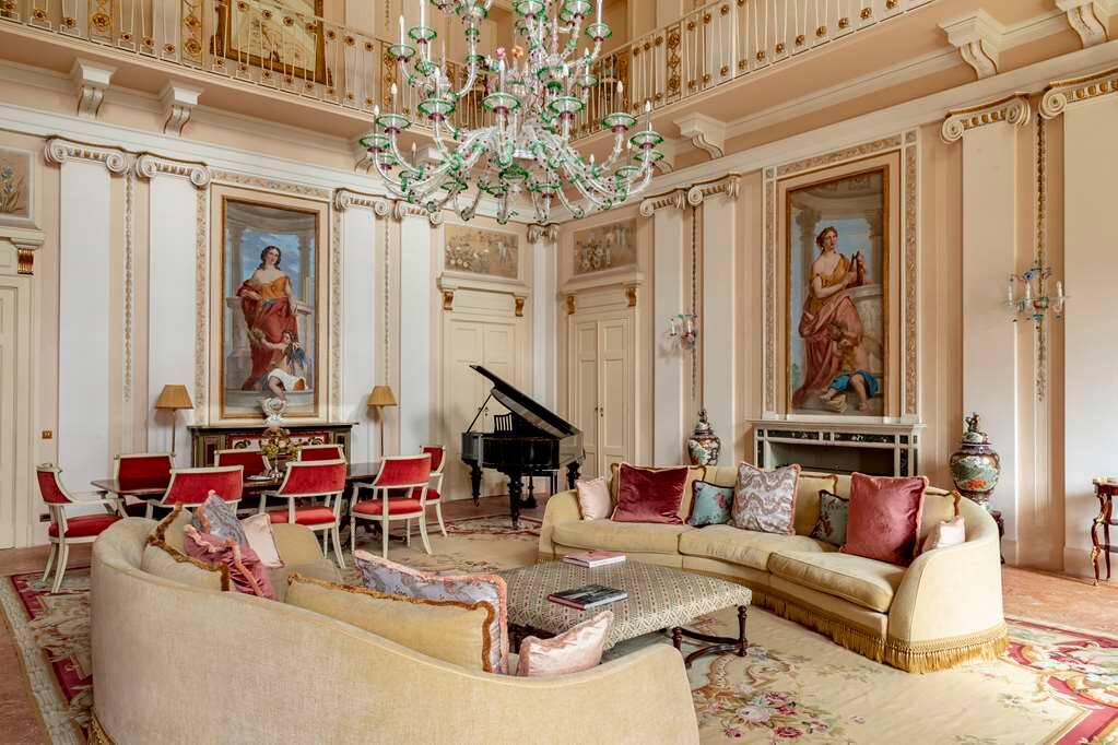 SUITE BELLINI IN THE VILLA WITH LAKE VIEW