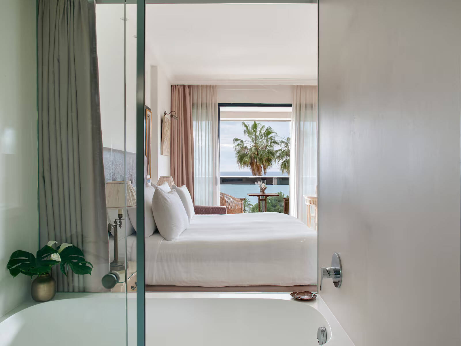 Premium Room Front Sea View