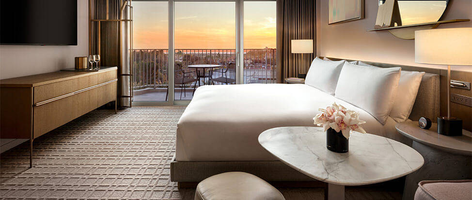 FAIRMONT GOLD SUNSET VIEW KING