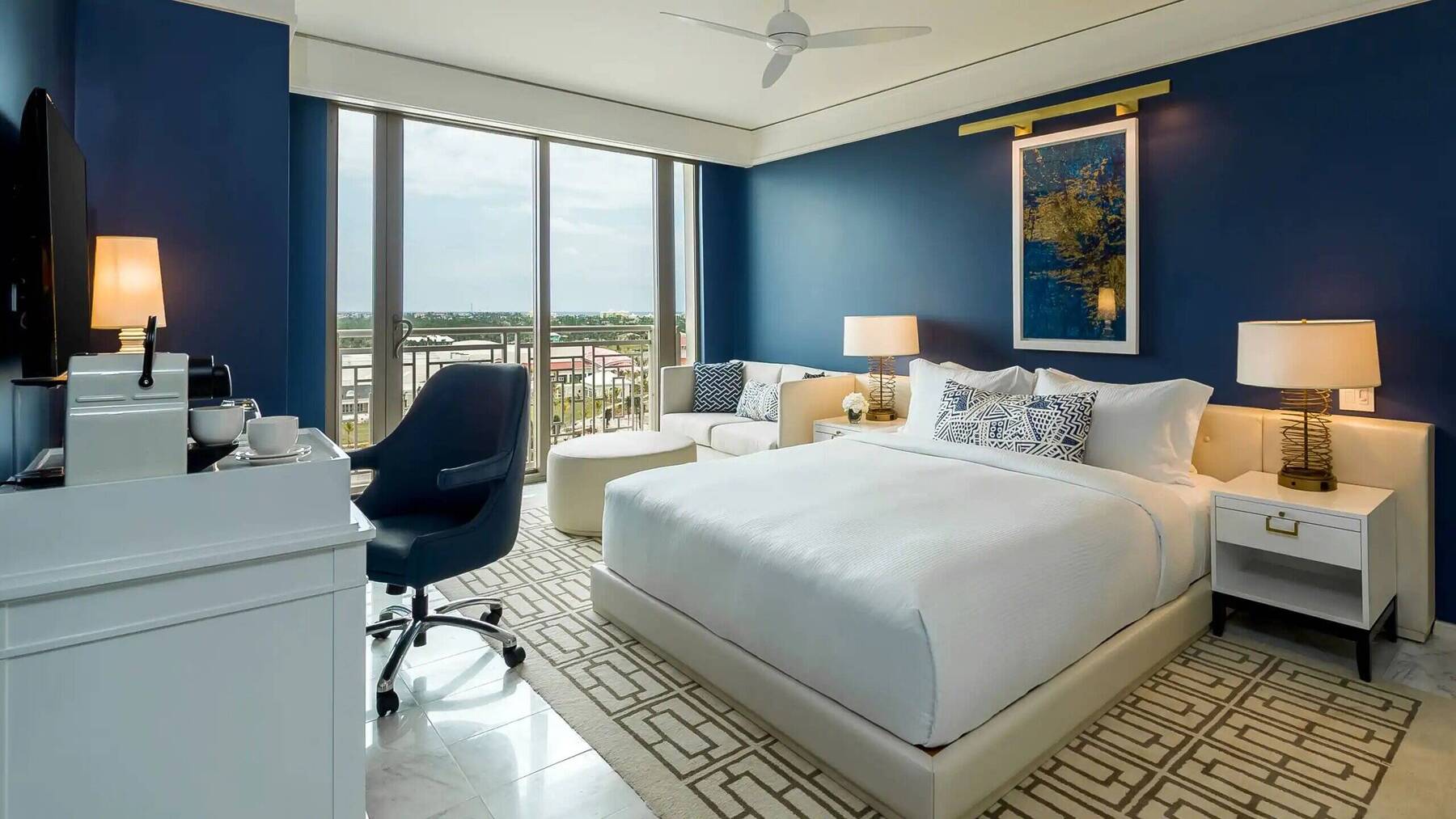 One King bed with Fountain View