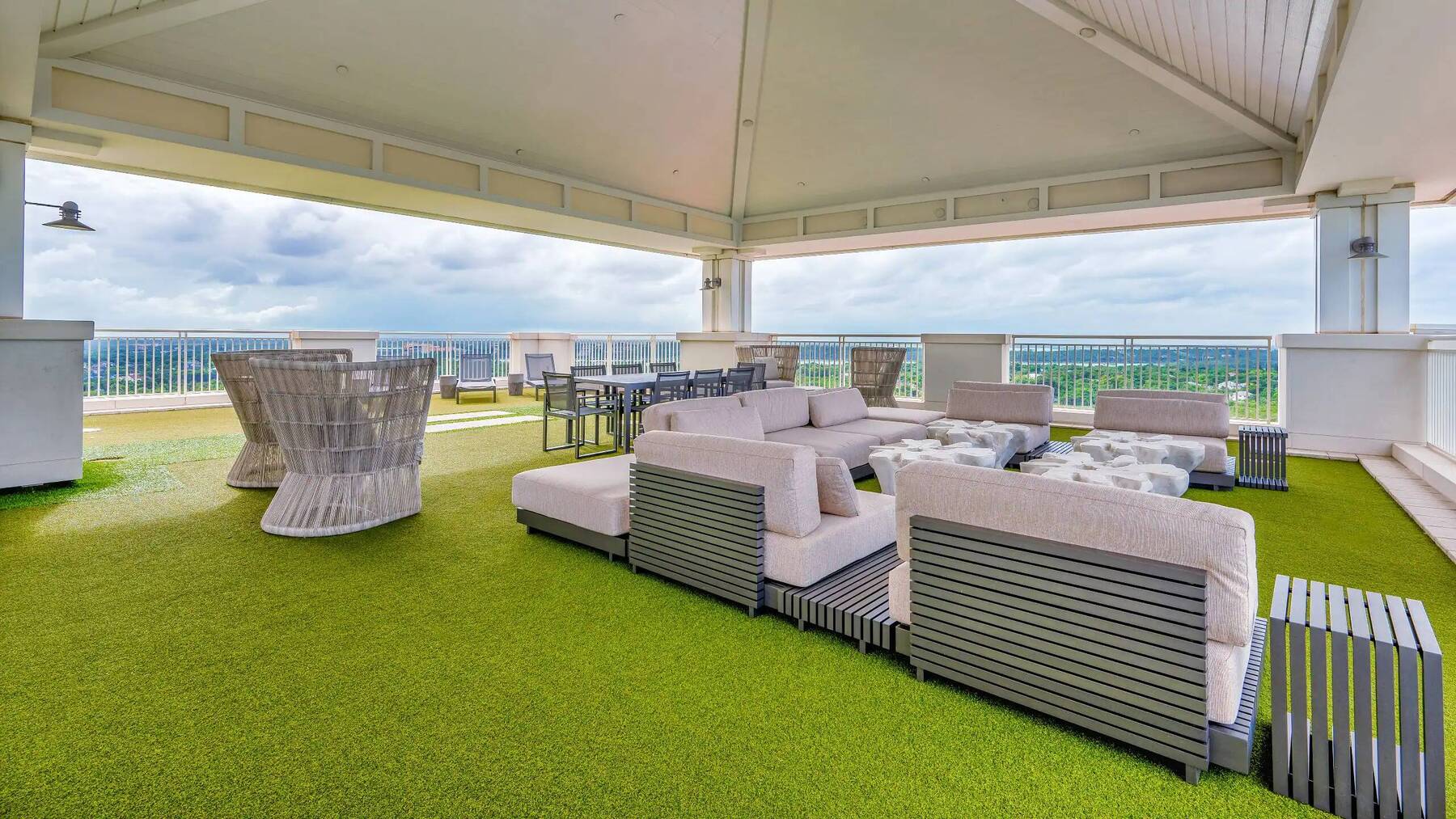 Governor Suite