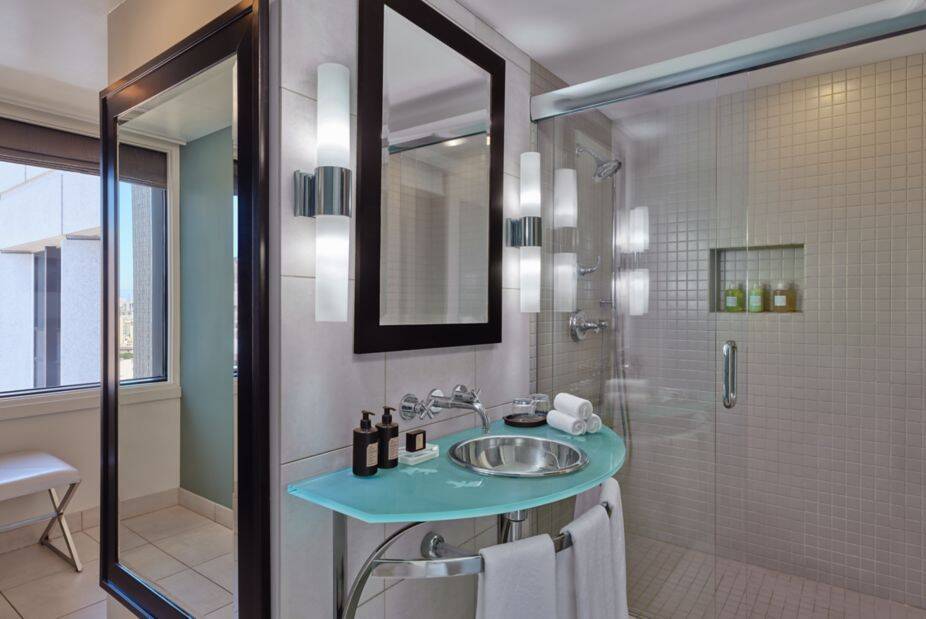Penthouse Suite 