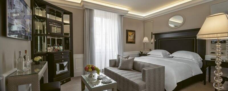Grand Deluxe