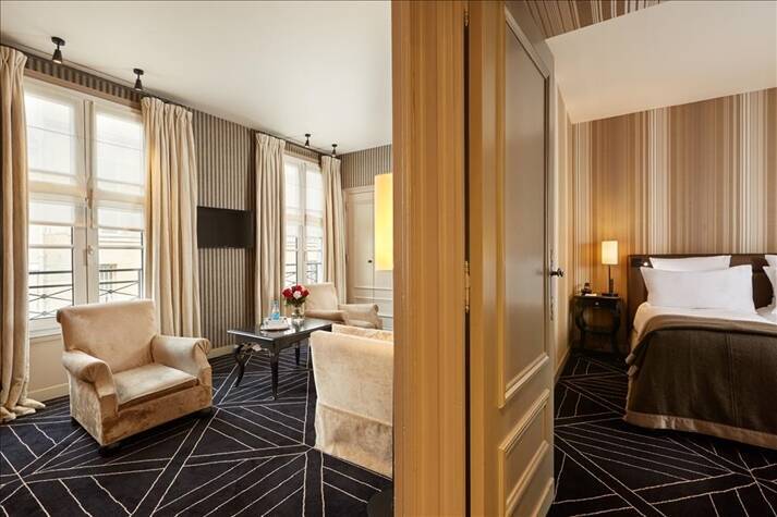 Le Petit Pavillon - Triplex apartment with private entrance