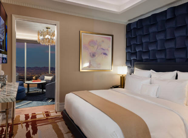 FLEUR DE LIS EXECUTIVE SUITE