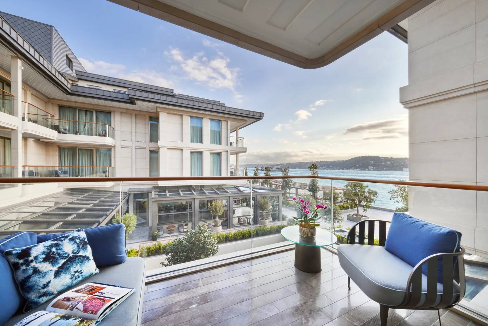 Mandarin Bosphorus Room 