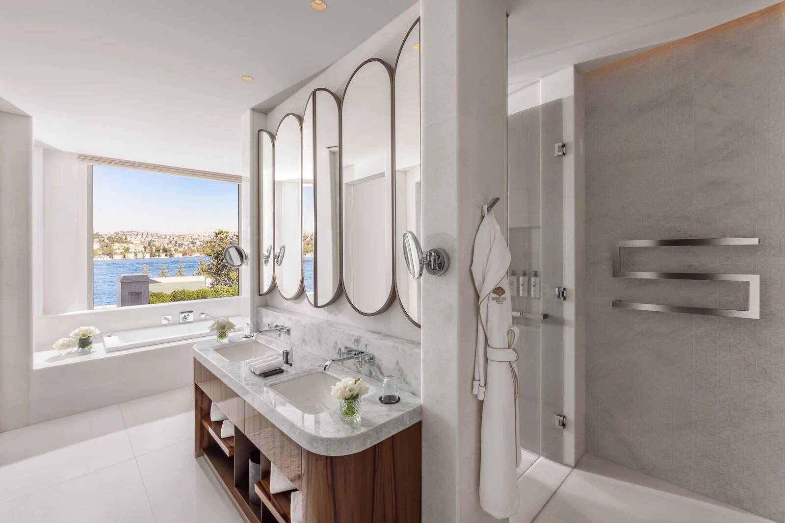 Naile Sultan Bosphorus Suite 