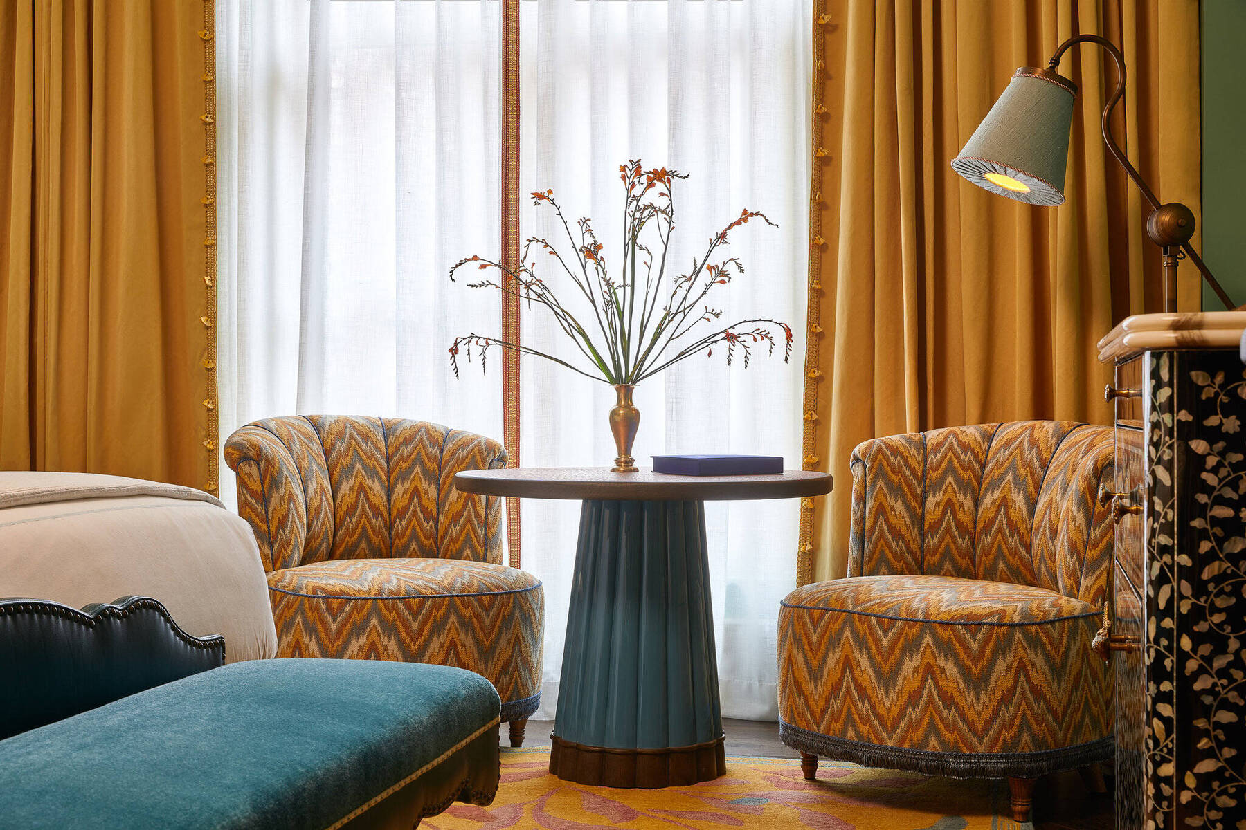 THE MANSION SUITE TWO DOUBLES 