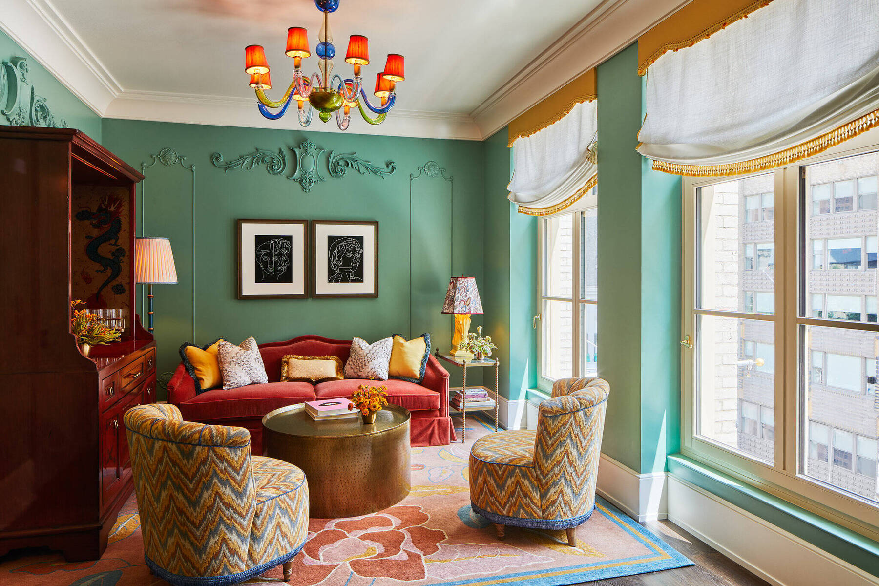 THE FIFTH AVENUE SUITE ACCESSIBLE 