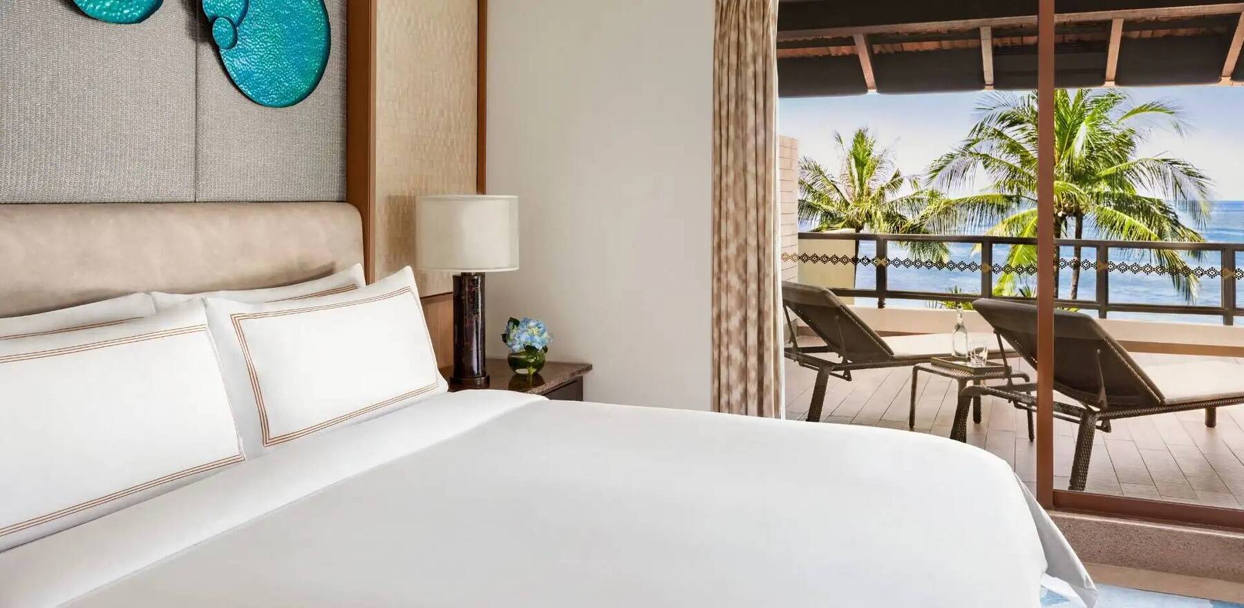Tanjung Wing Presidential Seaview Suite