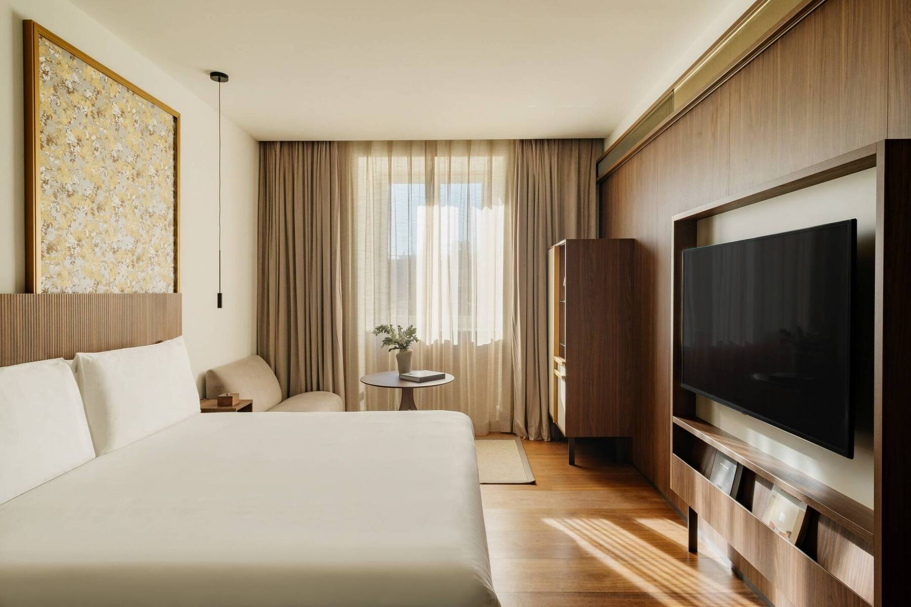 Premium Room with Two Connecting Bedrooms