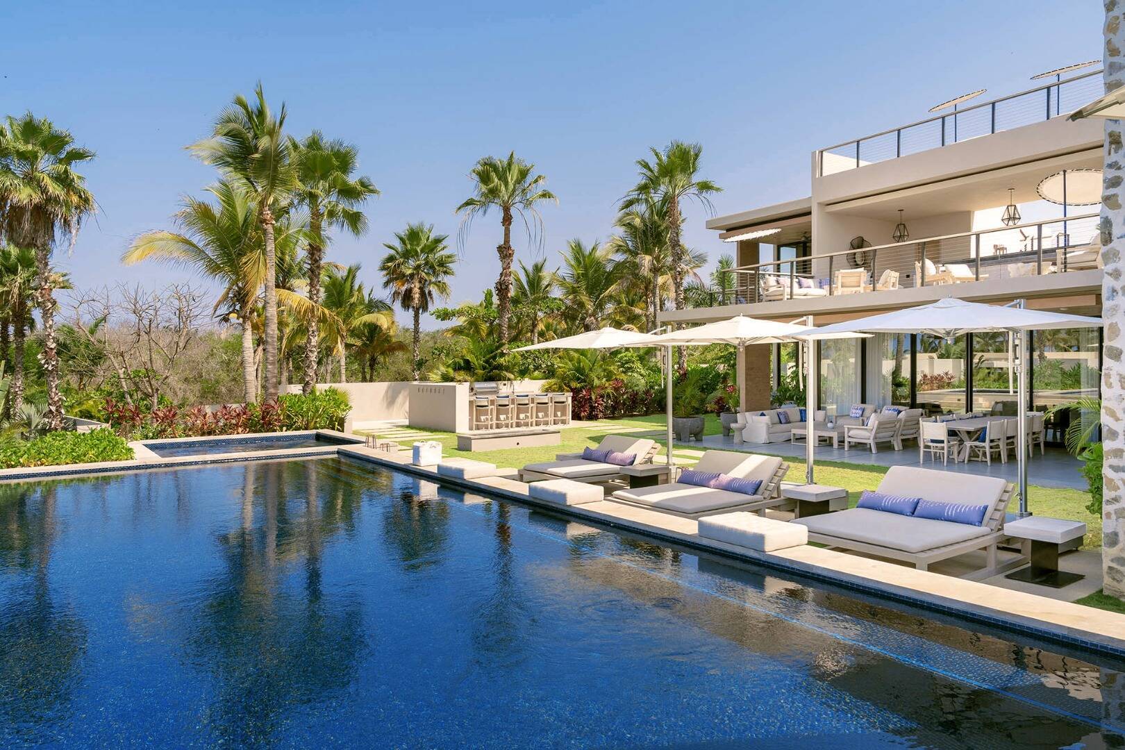 Marea: Four Bedroom Oceanview Casa with Pool