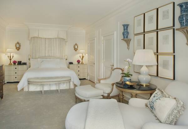 Pennisula Suite 