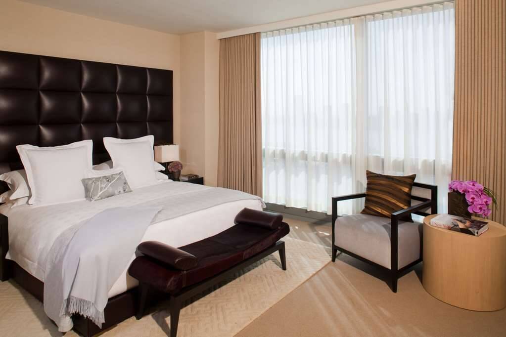 HUDSON SQUARE ONE BEDROOM SUITE