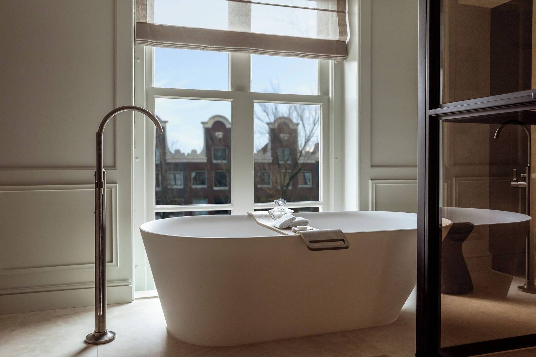 CANAL VIEW EXECUTIVE SUITE