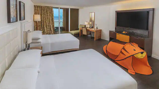 Two Double Beds Ocean Front Deluxe Kids Friendly