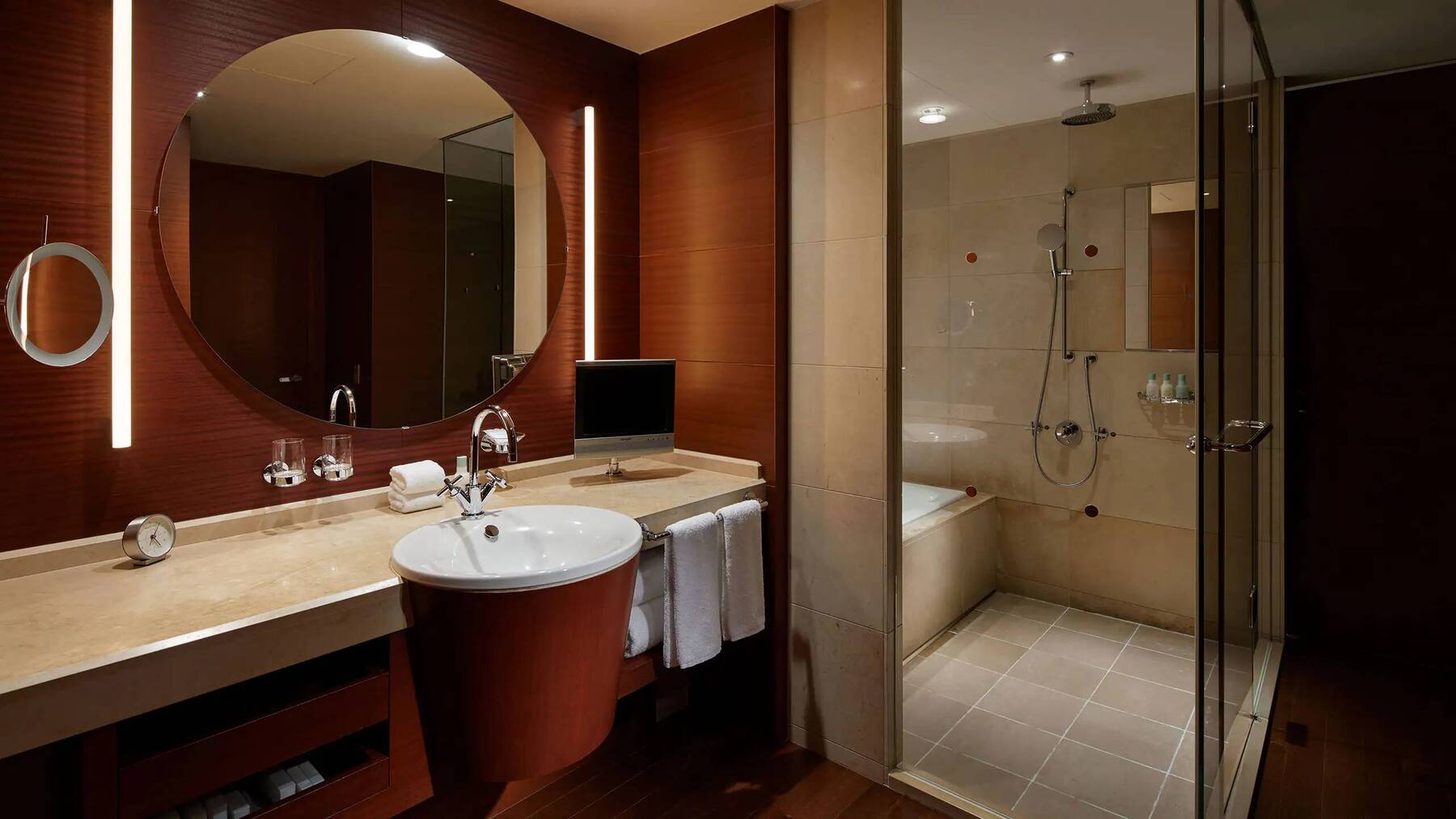 Grand Executive Suite King