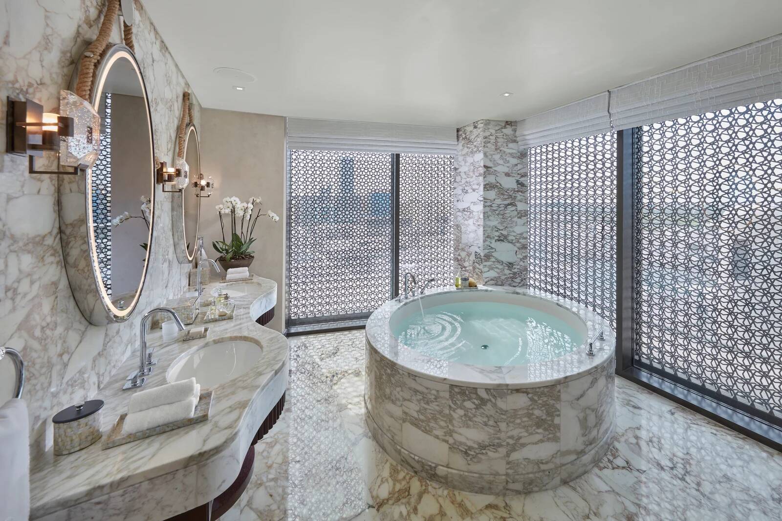 PANORAMIC KING SUITE