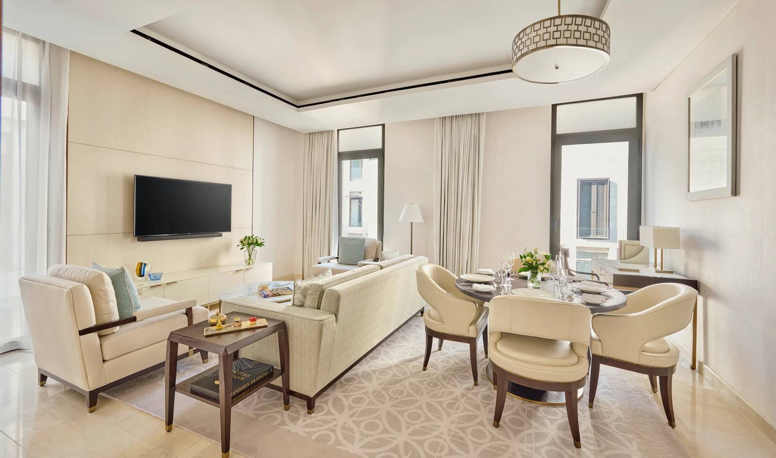 ONE BEDROOM APARTMENT