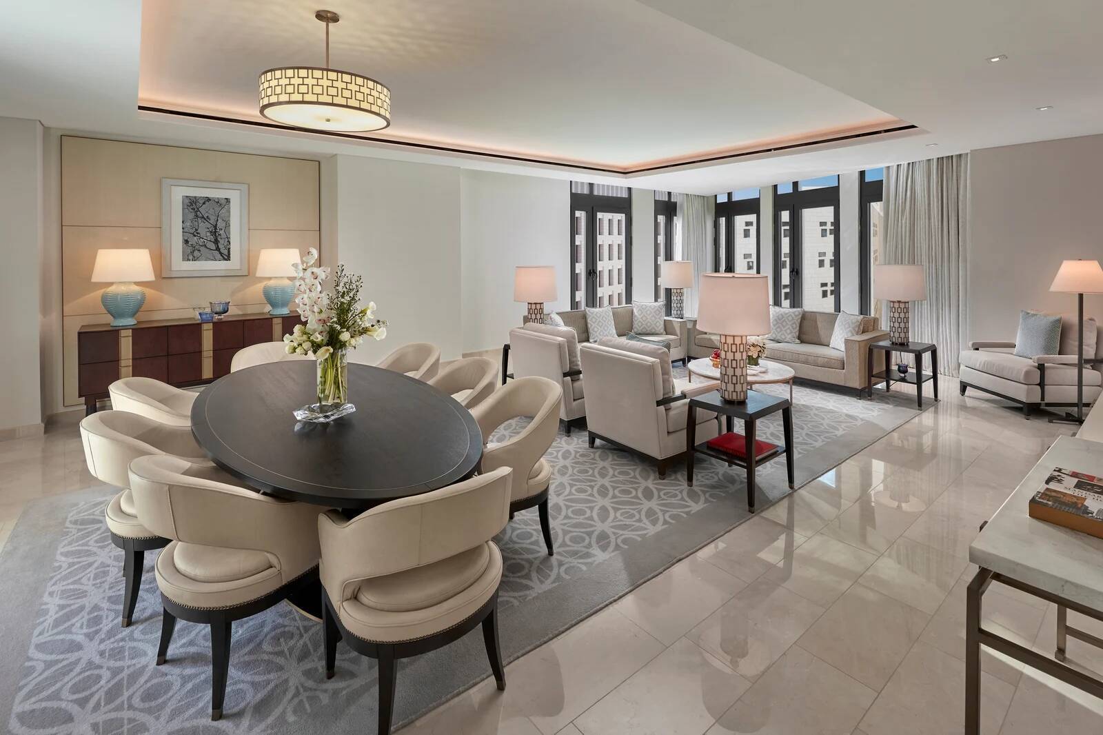 THREE BEDROOM APARTMENT (TWO KING, TWO TWIN)