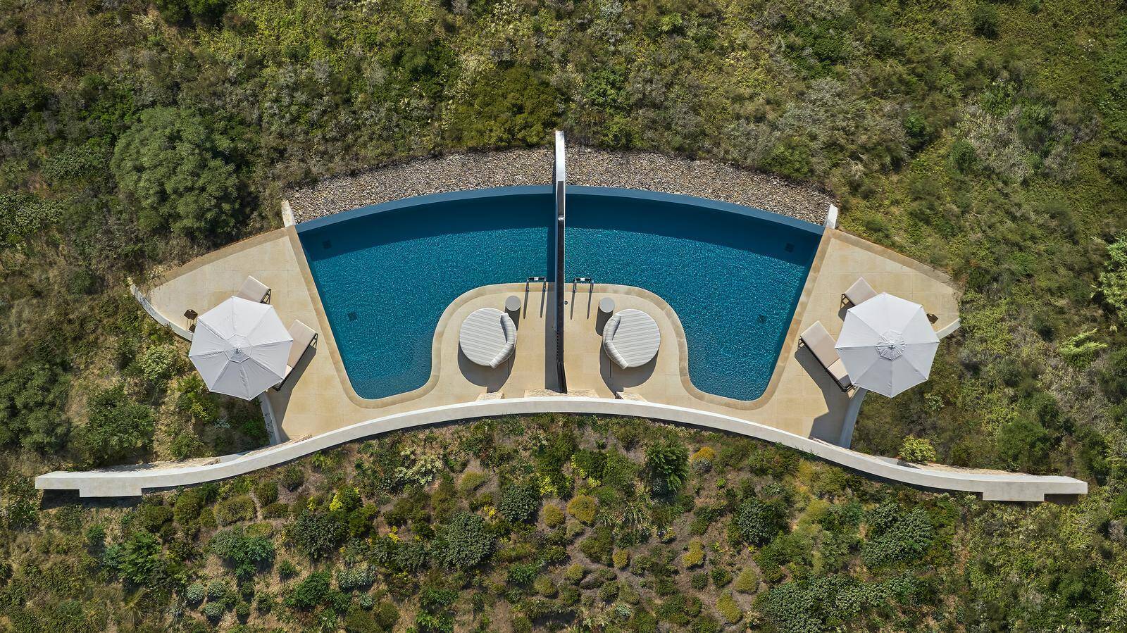 INTERCONNECTING MANDARIN POOL VILLAS