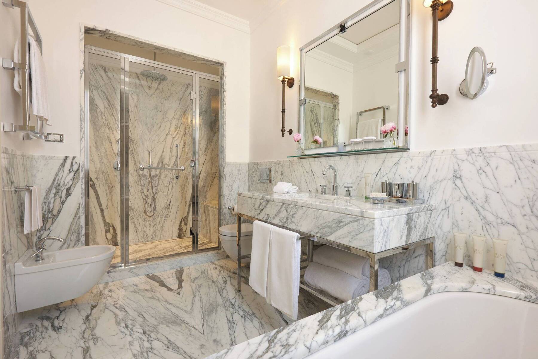 Vaselli Suite with Terrace