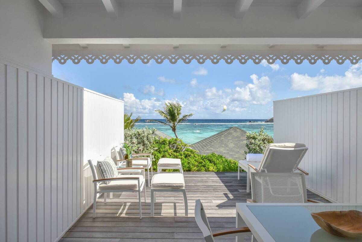 OCEAN COVE ROOM