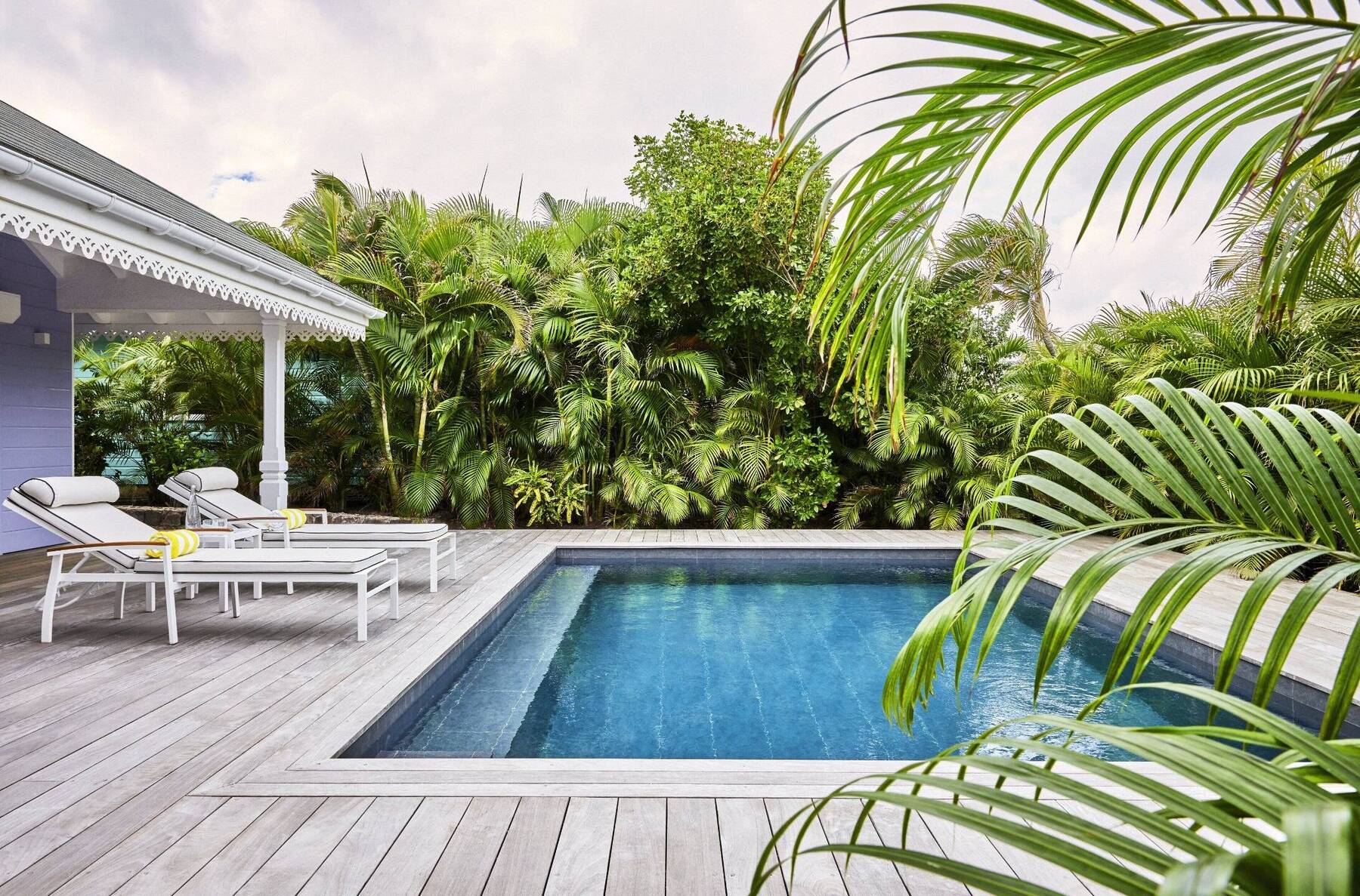 GARDEN POOL SUITE