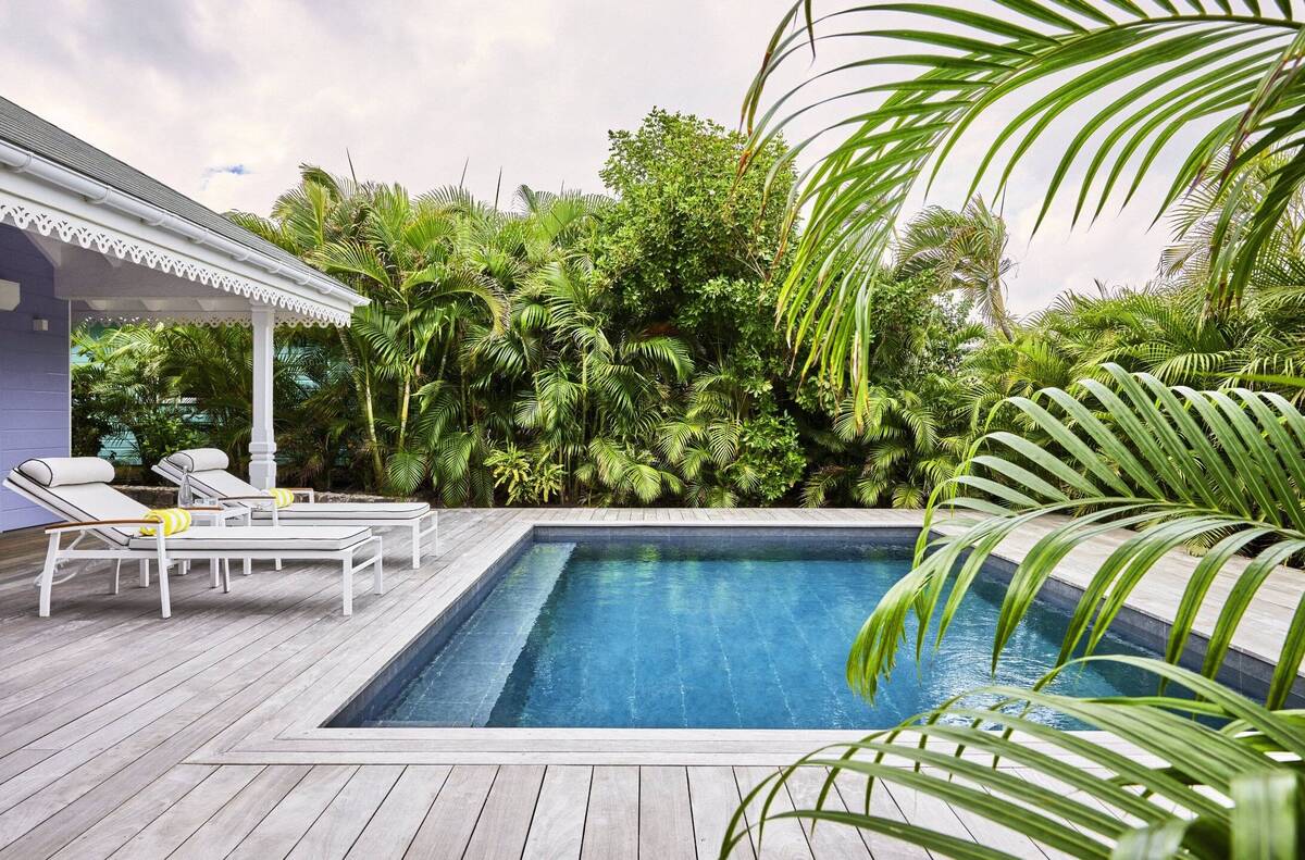 GARDEN POOL SUITE