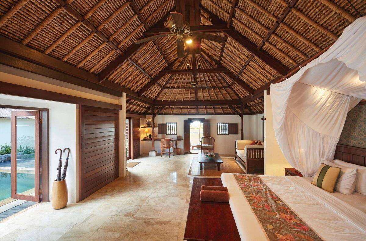 BEACH VIEW POOL VILLA