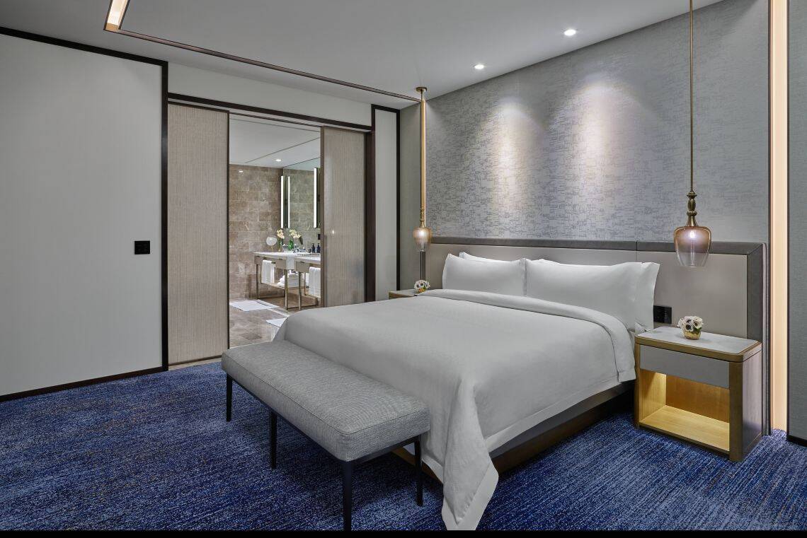 JOHN JACOB ASTOR SUITE