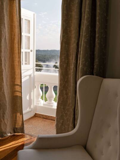 THREE BEDROOM CATARATAS