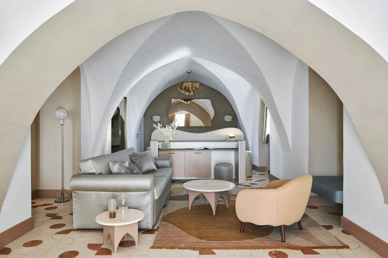 CORAL DELUXE SUITE WITH TERRACE