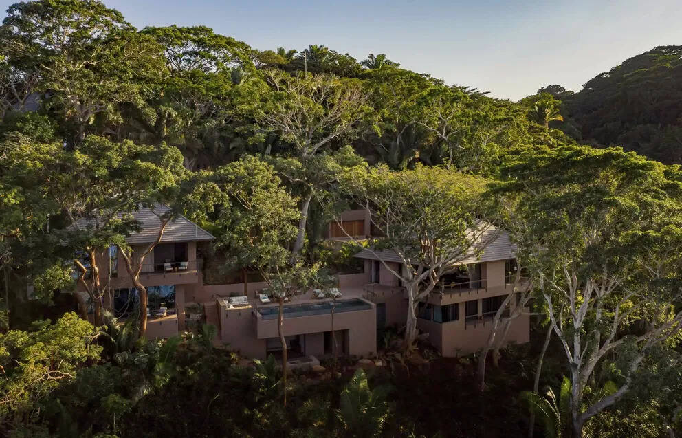 PRIVATE HOMOE 32 – 5 BEDROOMS