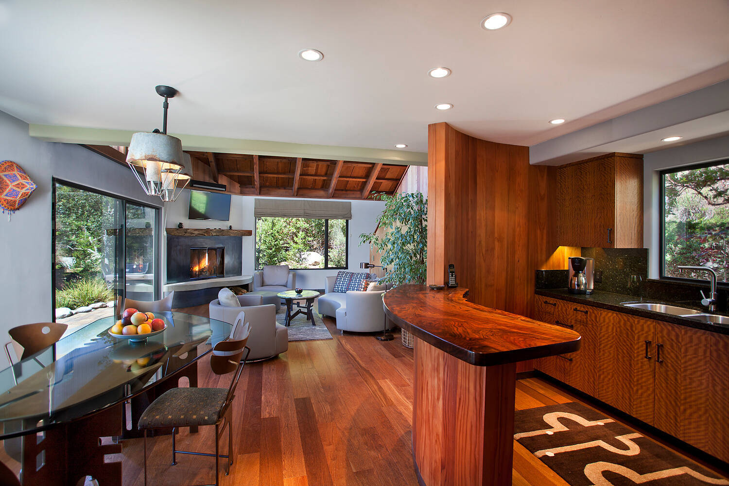 Two Bedroom Private House Ocean Views 
