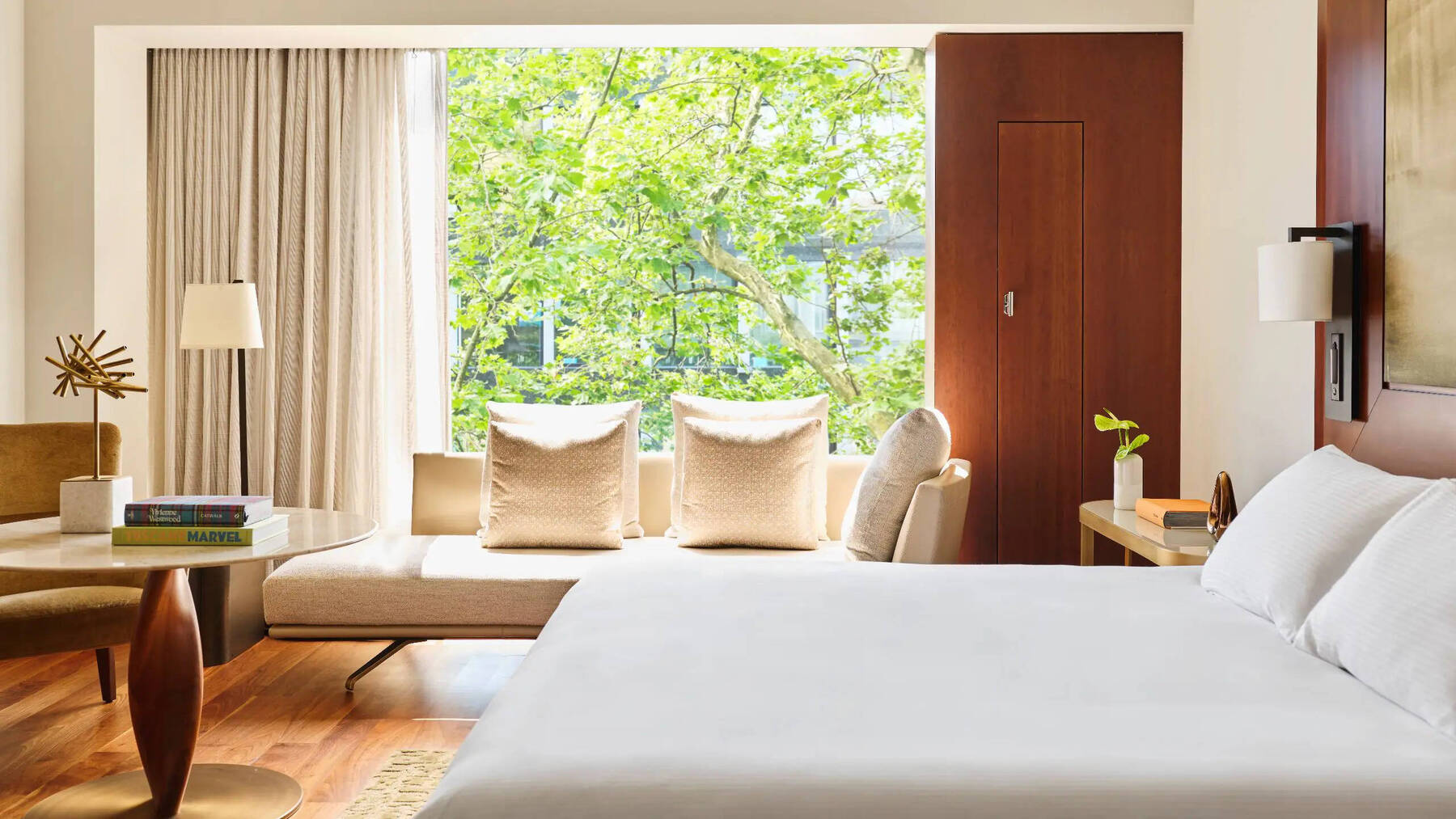 King Room