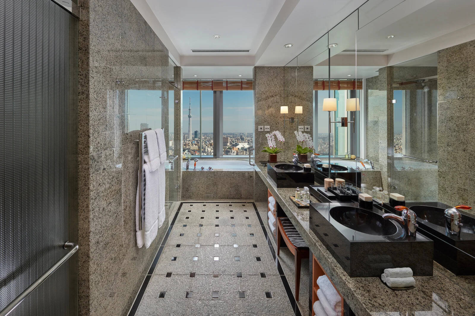 Two Bedrrom Premier Corner Suite 