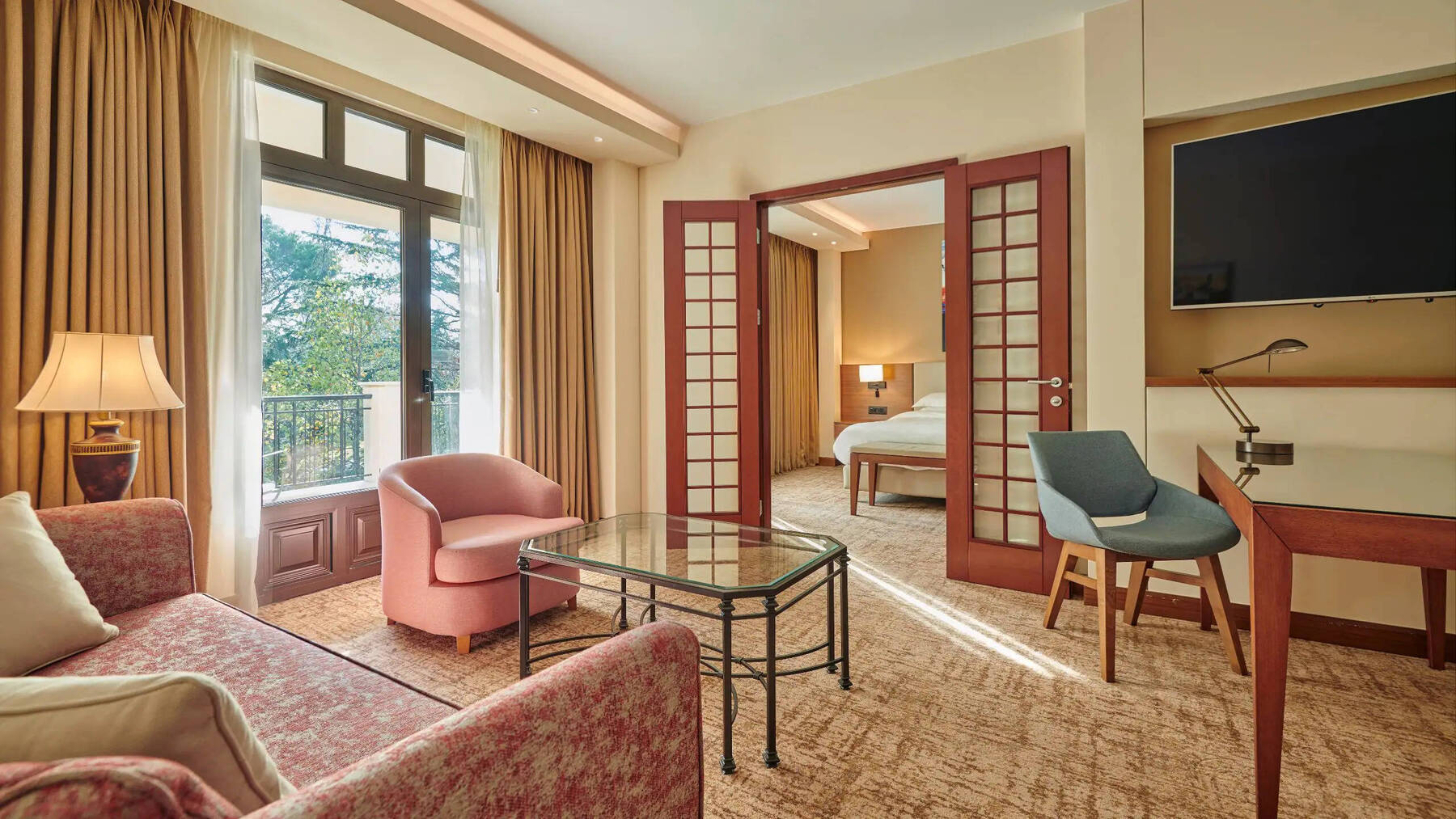 Regency Suite King