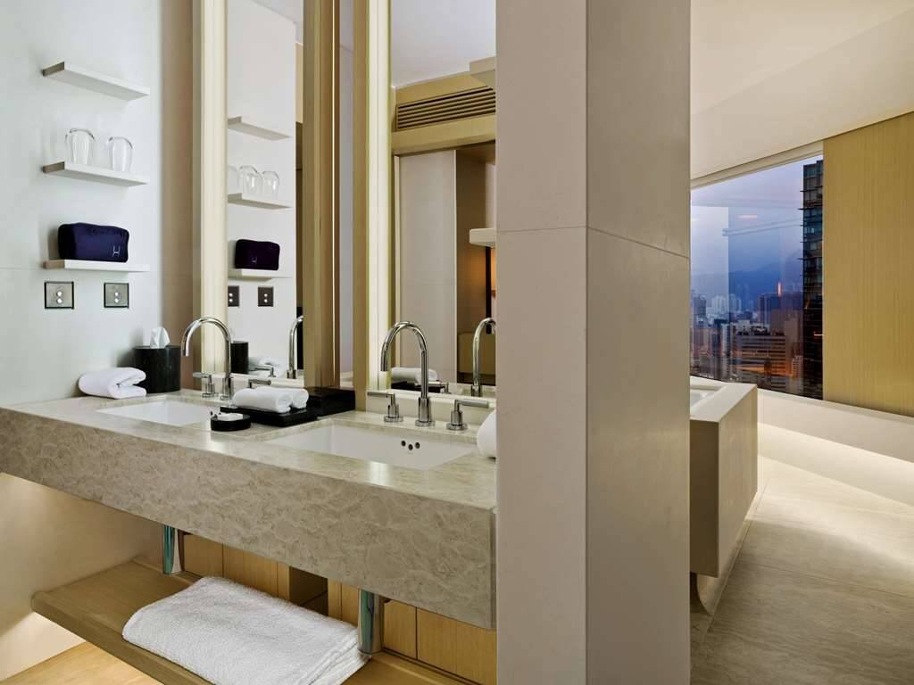 Studio 80 Island View