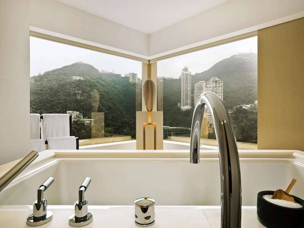 Studio 80 Island View