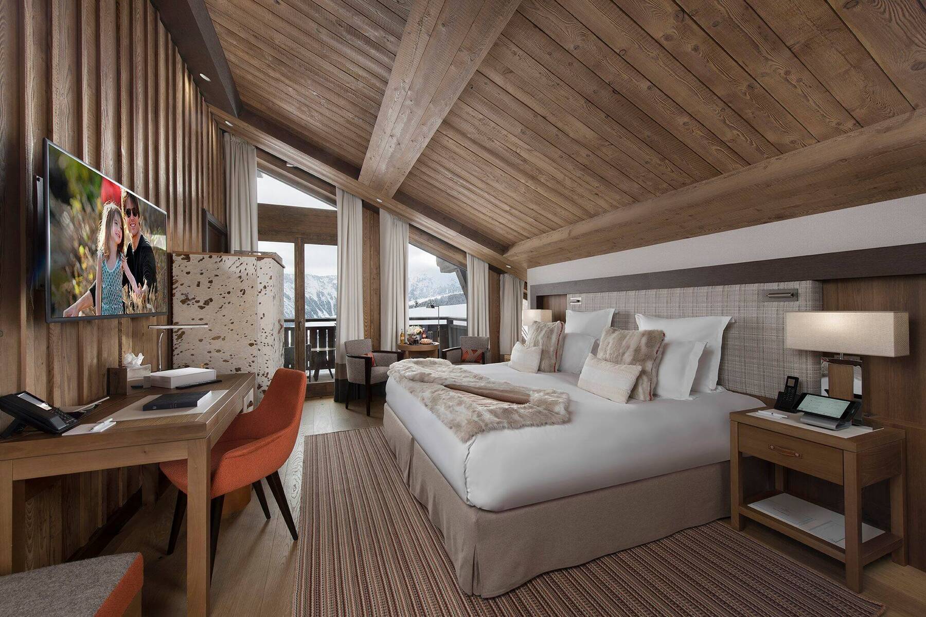 Prestige Room