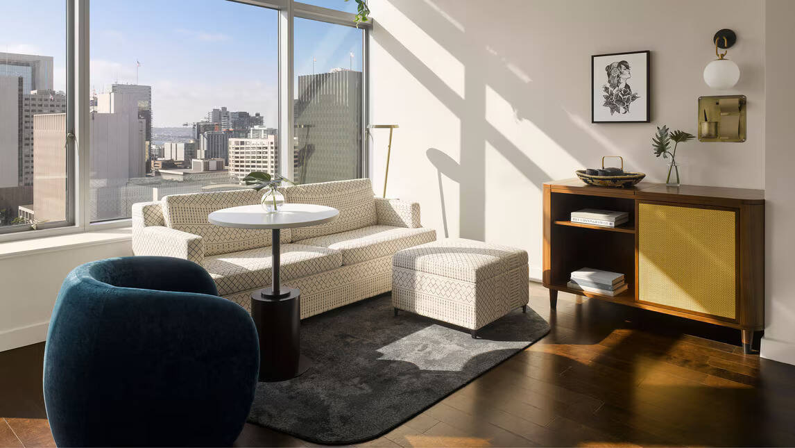 ONE BEDROOM SUITE 