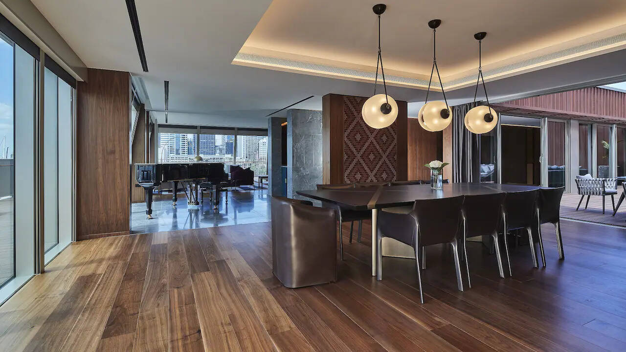  Presidential Suite 