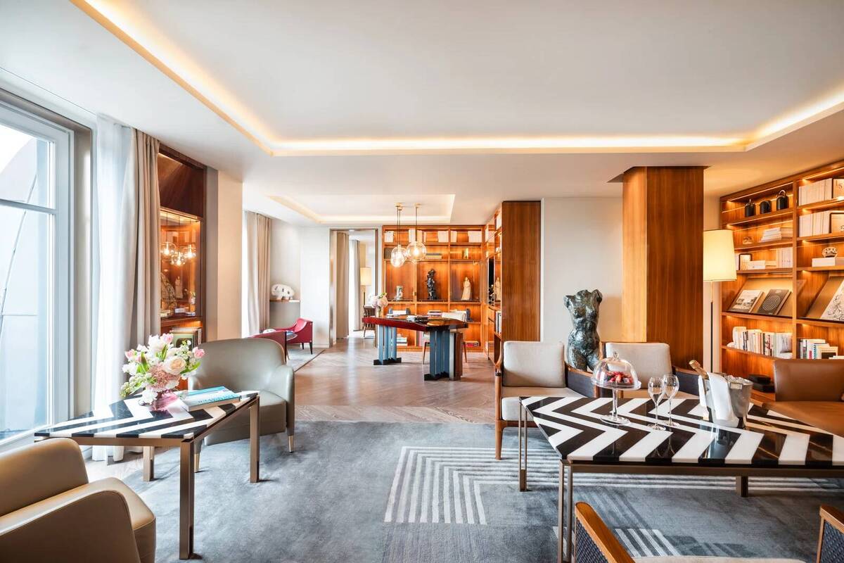 Presidential Suite 