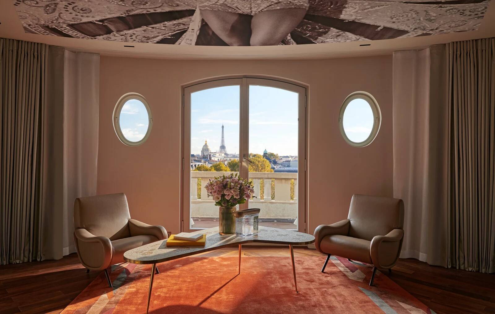 Grand Josephine Baker Suite